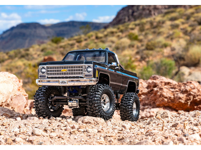 Traxxas TRX-4M Chevrolet K10 1979 1:18 RTR červený