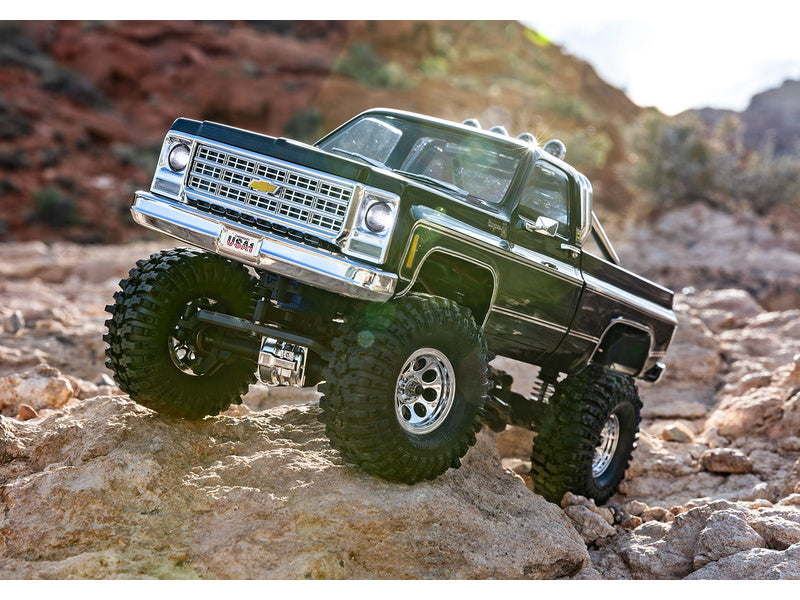 Traxxas TRX-4M Chevrolet K10 1979 1:18 RTR červený