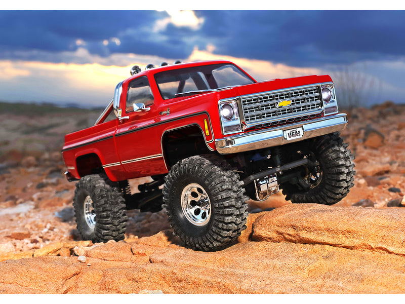Traxxas TRX-4M Chevrolet K10 1979 1:18 RTR červený