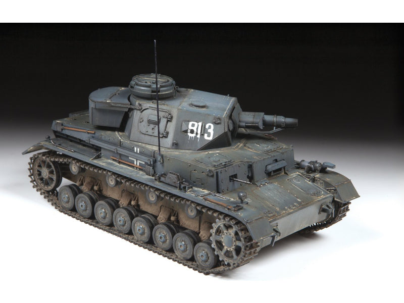 Zvezda Panzer IV Ausf.E (1:35)