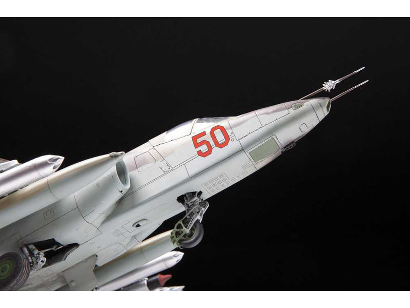 Zvezda Suchoj Su-25 Frogfoot (1:48)
