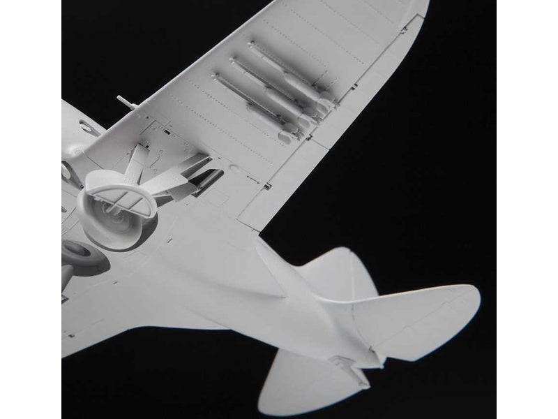 Zvezda Polikarpov I-16 Type V (1:48)