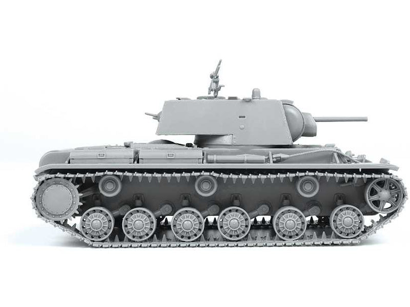 Zvezda KV-1 WWII (1:72)