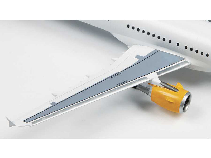 Zvezda Airbus A321 CEO (1:144)