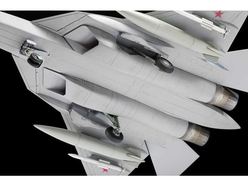 Zvezda Suchoj Su-57 (1:72)