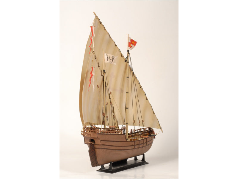 Zvezda Caravel Nina (1:100)