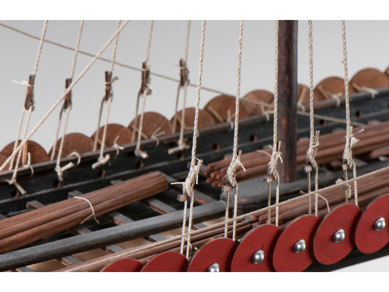 Dušek Vikingská prodloužená loď 1060 1:35 kit